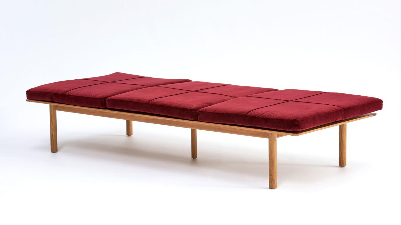 Bilgola_Cherry_Tulipwood_AHW_1113_carousel.jpg