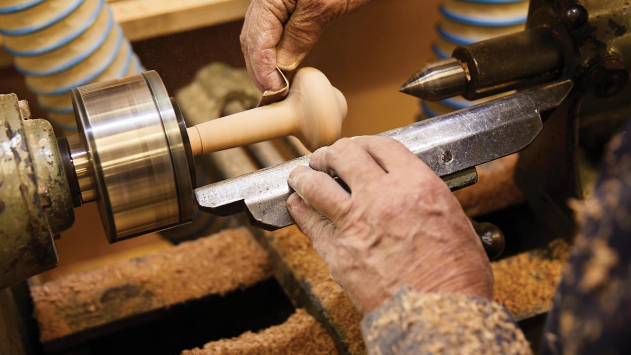 Valet_making_close_up_carousel_image.jpg