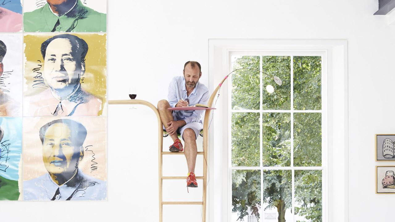 Wish-List_rogers_the-ladder-that-likes-the-wall_Petr-Krejci-(8)_carousel.jpg